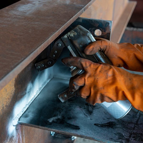 We offer prefabrication and erection of